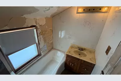 1504 7 1/2 Street SW, Willmar, MN 56201 - Photo 13