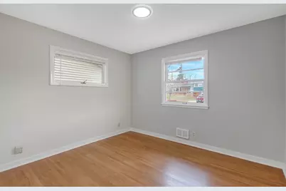 6211 Morgan Avenue S, Richfield, MN 55423 - Photo 9