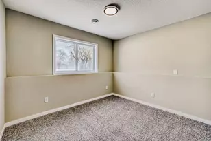 6110 Lakeland Ave N, Crystal, MN 55428 - Photo 15