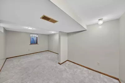 1912 16 1/2 Street NW, Rochester, MN 55901 - Photo 35