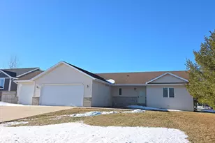 45 Rolling Hills Dr, Elgin, MN 55932 - Photo 5
