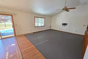 45 Rolling Hills Dr, Elgin, MN 55932 - Photo 17