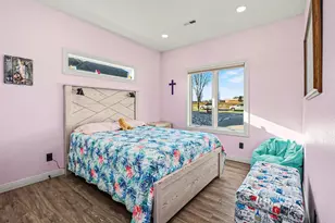 1518 Manfred Dr, Luverne, MN 56156 - Photo 25