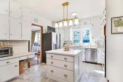 929 Elm Avenue E, Waseca, MN 56093 - Photo 7