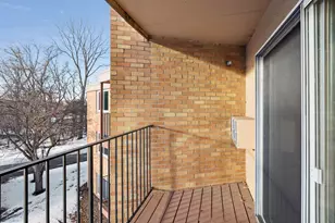 9143 Hwy 55, Golden Valley, MN 55427 - Photo 17