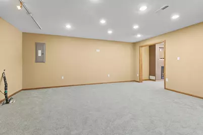 10543 Noble Circle N, Brooklyn Park, MN 55443 - Photo 31