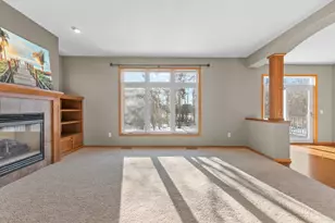 10543 Noble Cir N, Brooklyn Park, MN 55443 - Photo 9