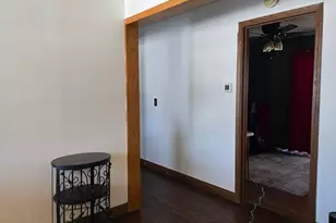 409 S 1st St, Marshall, MN 56258 - Photo 11