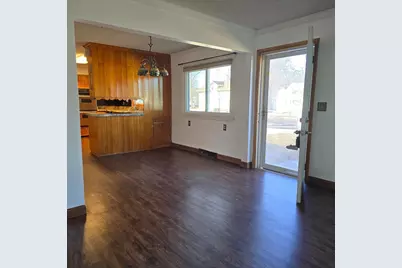 409 S 1st Street, Marshall, MN 56258 - Photo 5