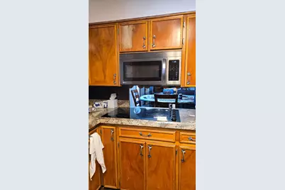 409 S 1st Street, Marshall, MN 56258 - Photo 9