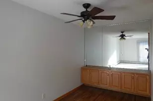 260 Westview Dr, West Saint Paul, MN 55118 - Photo 3