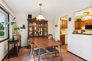 5210 Balmoral Ln, Bloomington, MN 55437 - Photo 9