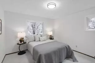 20420 Hughes Ave W, Lakeville, MN 55044 - Photo 5