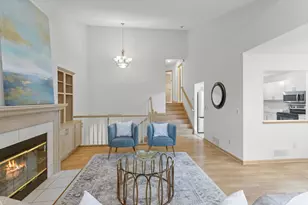 2260 Sherwood Ct, Minnetonka, MN 55305 - Photo 3