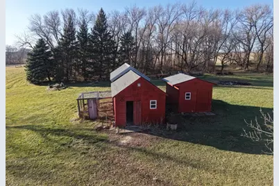 11584 County Highway 7, Revere, MN 56166 - Photo 17