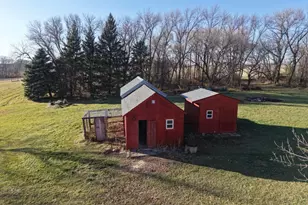 11584 County Hwy 7, Revere, MN 56166 - Photo 17