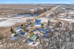 87225 600th Ave, Alpha, MN 56111 - Photo 13