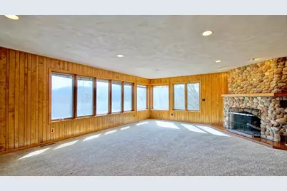 237 Butternut Avenue, Red Wing, MN 55066 - Photo 11