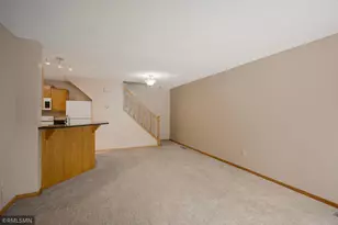 4075 Wilshire Cir, Shoreview, MN 55126 - Photo 9