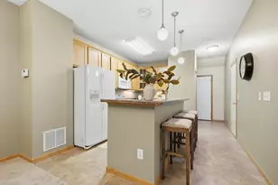 15652 Emerald Dr N, Hugo, MN 55038 - Photo 11