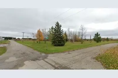 404 6th Avenue SE, Baudette, MN 56623 - Photo 1