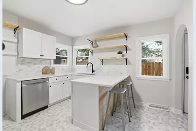 1406 Furness Parkway, Saint Paul, MN 55119 - Photo 11