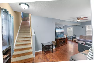 1942 Oliver Avenue N, Minneapolis, MN 55411 - Photo 9