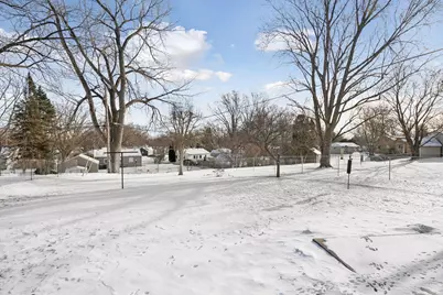 5832 Rhode Island Avenue N, Crystal, MN 55428 - Photo 27