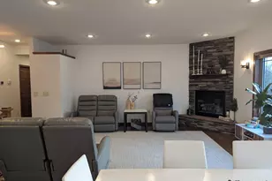 212 Eastwood Dr, Redwood Falls, MN 56283 - Photo 7