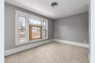 680 Lawson Avenue E, Saint Paul, MN 55106 - Photo 35