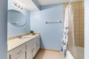 5222 Irving Ave N, Minneapolis, MN 55430 - Photo 29