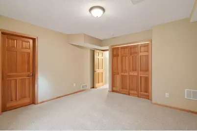 15920 48th Avenue N, Plymouth, MN 55446 - Photo 41