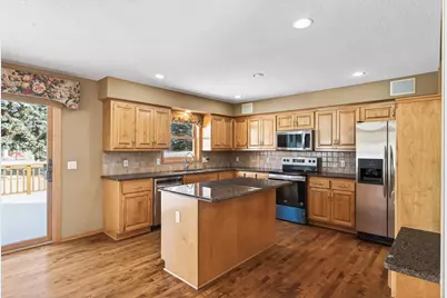 15920 48th Avenue N, Plymouth, MN 55446 - Photo 11