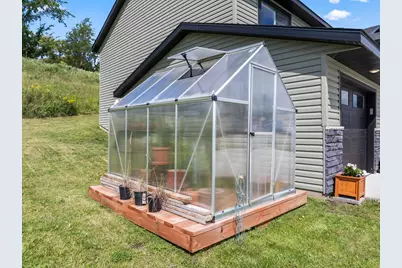 600 Mulligan Drive, Zumbrota, MN 55992 - Photo 37