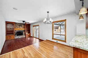 10470 Lancaster Ln N, Maple Grove, MN 55369 - Photo 9