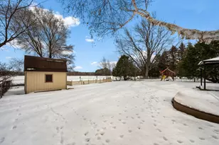 10470 Lancaster Ln N, Maple Grove, MN 55369 - Photo 37