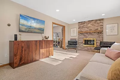 13925 Duluth Court, Apple Valley, MN 55124 - Photo 3