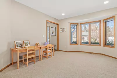 13925 Duluth Court, Apple Valley, MN 55124 - Photo 9