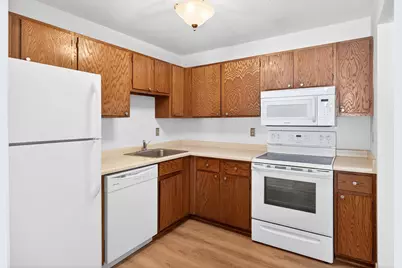 1903 Silver Bell Road #121, Eagan, MN 55122 - Photo 3