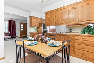 7829 Terra Linda Dr, New Hope, MN 55427 - Photo 5