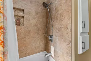 11832 Crawford Rd W, Minnetonka, MN 55343 - Photo 21