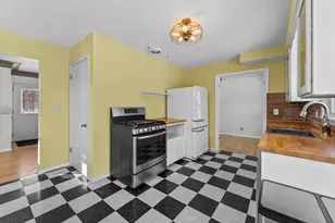 11832 Crawford Rd W, Minnetonka, MN 55343 - Photo 7