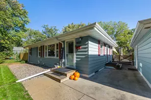 11832 Crawford Rd W, Minnetonka, MN 55343 - Photo 3