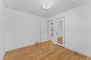 11832 Crawford Rd W, Minnetonka, MN 55343 - Photo 19