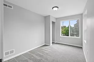 1235 Minnehaha Ave E, Saint Paul, MN 55106 - Photo 21