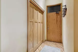 289 5th St E, Saint Paul, MN 55101 - Photo 13