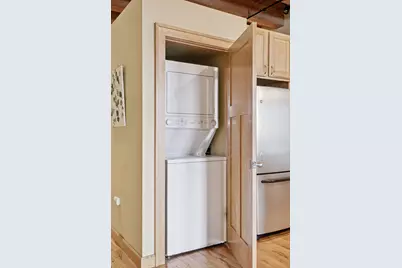 289 5th Street E #403, Saint Paul, MN 55101 - Photo 11