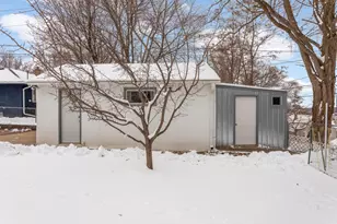 821 9th Ave S, South Saint Paul, MN 55075 - Photo 27