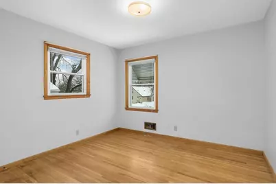 821 9th Avenue S, South Saint Paul, MN 55075 - Photo 13