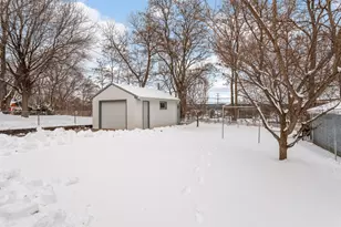821 9th Ave S, South Saint Paul, MN 55075 - Photo 25